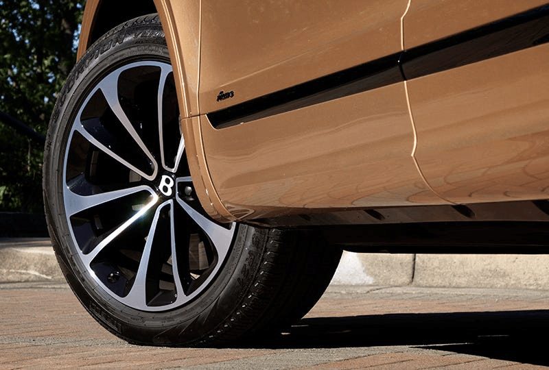 Bentley Bentayga EWB