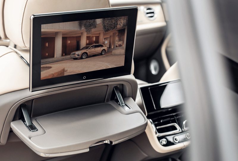 Bentley Bentayga EWB Azure