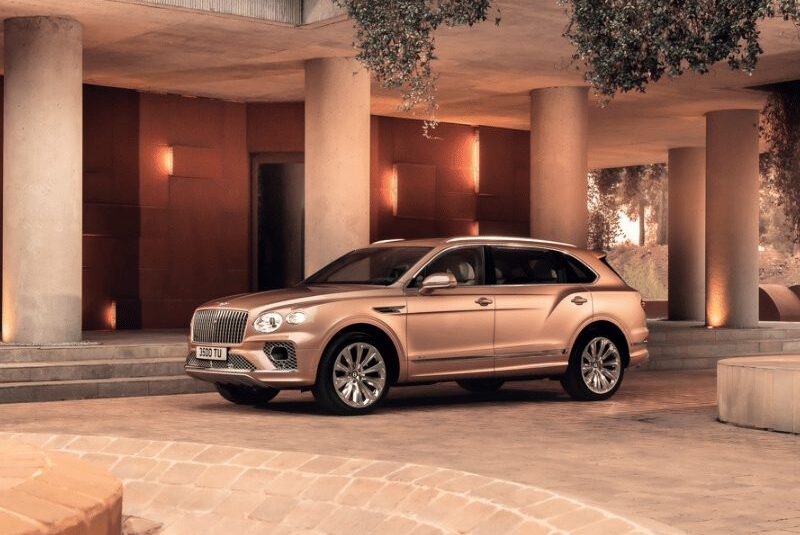 Bentley Bentayga EWB Azure